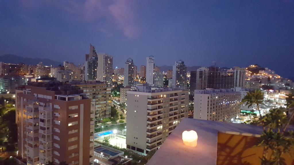 קאלה דה פינסטראט Beach Penthouse Apartment Benidorm Cala מראה חיצוני תמונה